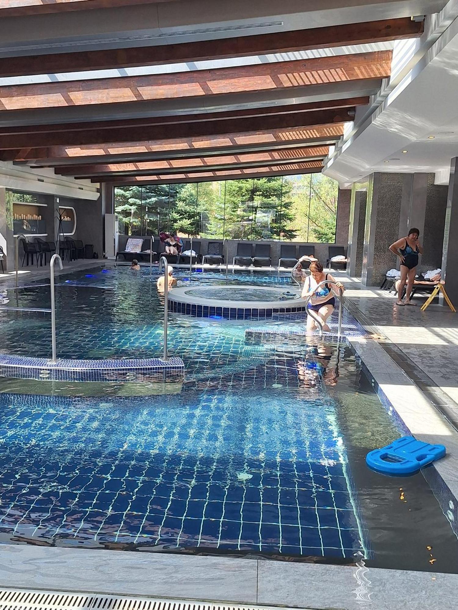 Luxory Aparthotel In 4 Star Spa Hotel St Ivan Rilski, Bansko Esterno foto